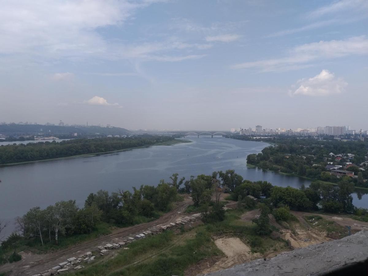 Красивая Квартира С Шикарным Видом У Метро Kyiv Exterior foto